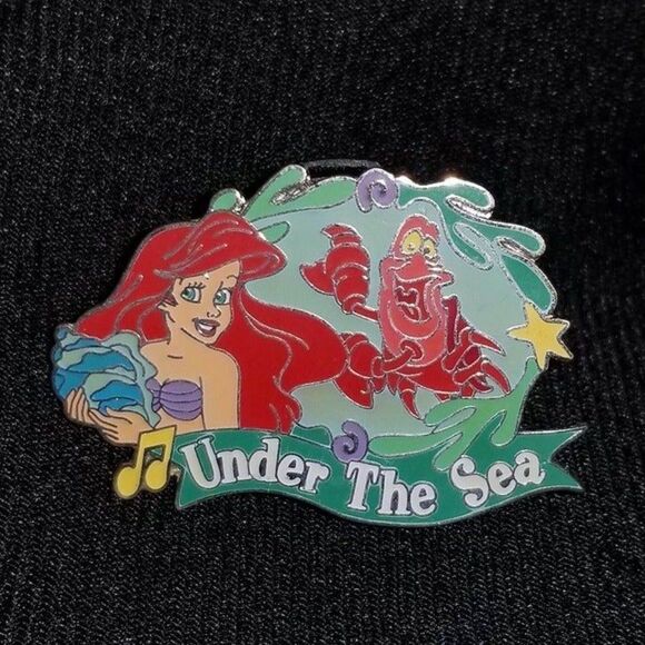 Disney Ariel Sebastian Pin Under The Sea Little Mermaid Magical Musical Moments - Picture 4 of 12